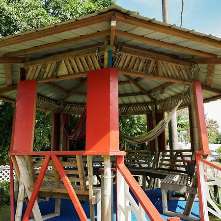 Yogi-Homestay Koror Exterior photo